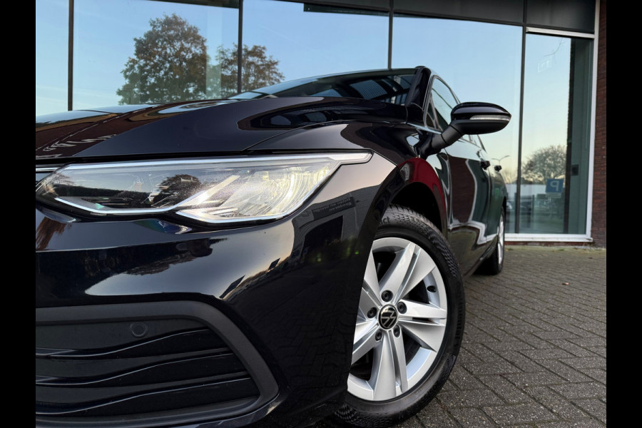 Volkswagen GOLF Variant 1.5 eTSI Life Business - Automaat - Navi - Alcantara - Virt.Cockpit - Climate