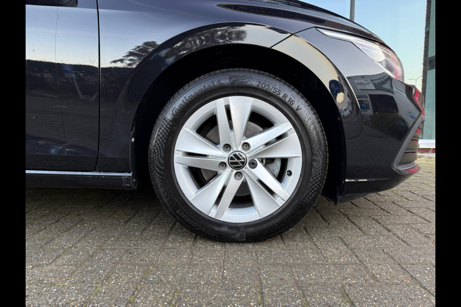 Volkswagen GOLF Variant 1.5 eTSI Life Business - Automaat - Navi - Alcantara - Virt.Cockpit - Climate