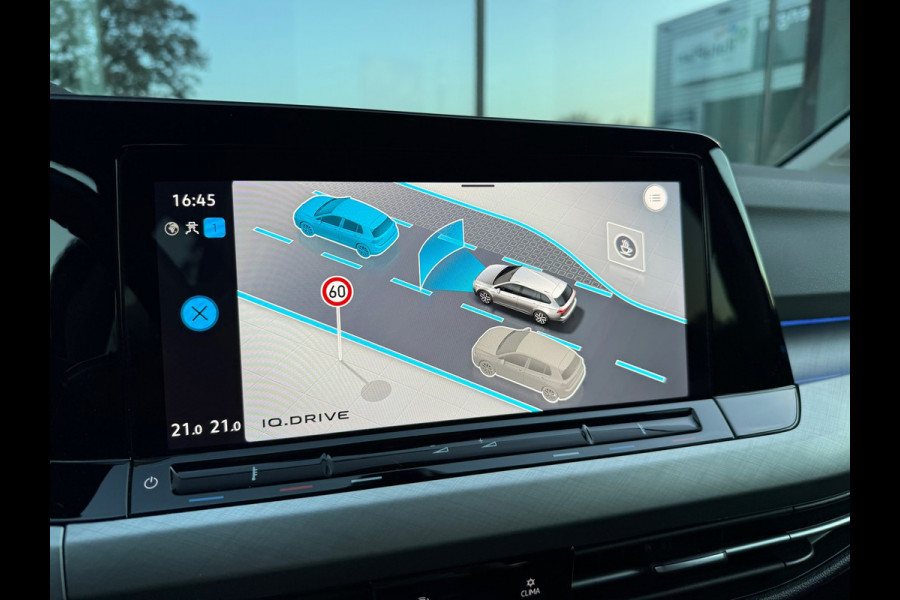 Volkswagen GOLF Variant 1.5 eTSI Life Business - Automaat - Navi - Alcantara - Virt.Cockpit - Climate