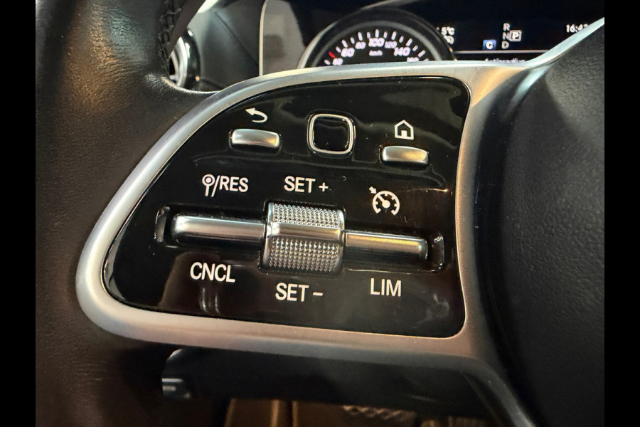 Mercedes-Benz E-Klasse Cabrio 200 | Leder | Airscarf | Camera | Navi | Lage Km stand | Led | Nieuwstaat | 1e eigenaar