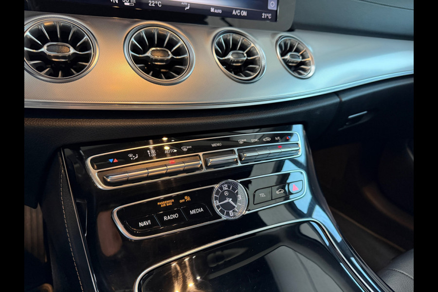 Mercedes-Benz E-Klasse Cabrio 200 | Leder | Airscarf | Camera | Navi | Lage Km stand | Led | Nieuwstaat | 1e eigenaar