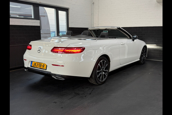 Mercedes-Benz E-Klasse Cabrio 200 | Leder | Airscarf | Camera | Navi | Lage Km stand | Led | Nieuwstaat | 1e eigenaar