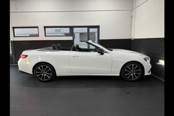 Mercedes-Benz E-Klasse Cabrio 200 | Leder | Airscarf | Camera | Navi | Lage Km stand | Led | Nieuwstaat | 1e eigenaar