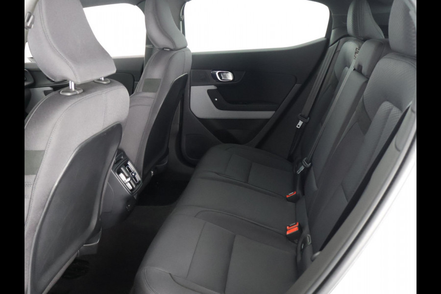 Polestar 2 LONG RANGE ACCU 90%! WLTP BEREIK 511 KM GARANTIE-2032* NAVI.APPLE/ANDROID.CAMERA.BIJNA 2022.