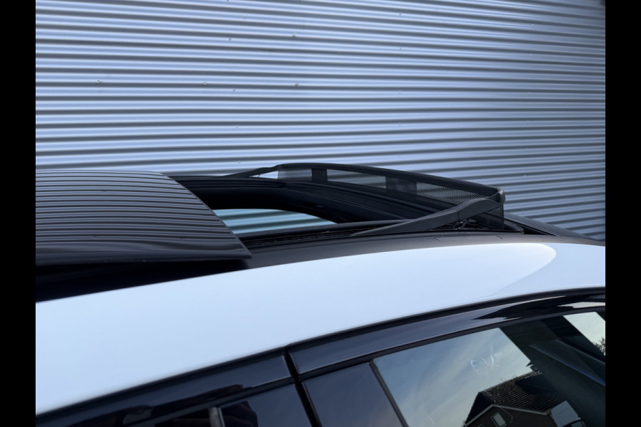 Mercedes-Benz A-Klasse 180 Business Solution AMG panoramadak night sfeerlicht vol vol