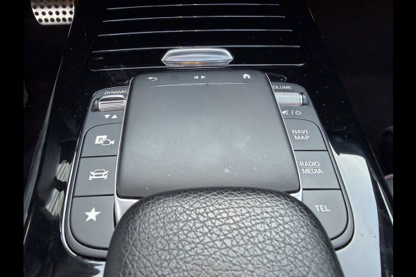 Mercedes-Benz A-Klasse 180 Business Solution AMG panoramadak night sfeerlicht vol vol