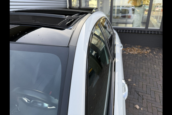 Mercedes-Benz A-Klasse 180 Business Solution AMG panoramadak night sfeerlicht vol vol