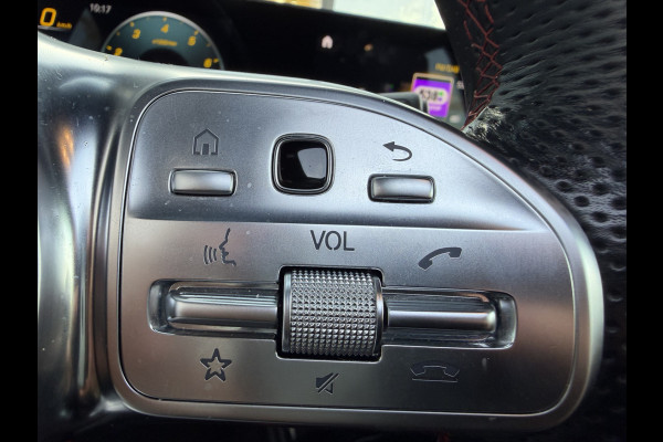 Mercedes-Benz A-Klasse 180 Business Solution AMG panoramadak night sfeerlicht vol vol