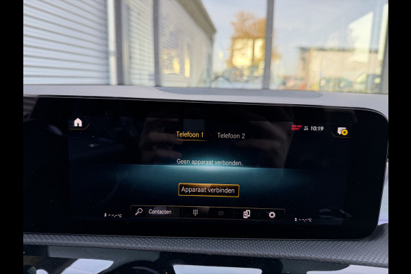 Mercedes-Benz A-Klasse 180 Business Solution AMG panoramadak night sfeerlicht vol vol