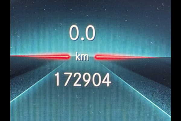 Mercedes-Benz A-Klasse 180 Business Solution AMG panoramadak night sfeerlicht vol vol