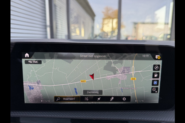 Mercedes-Benz A-Klasse 180 Business Solution AMG panoramadak night sfeerlicht vol vol