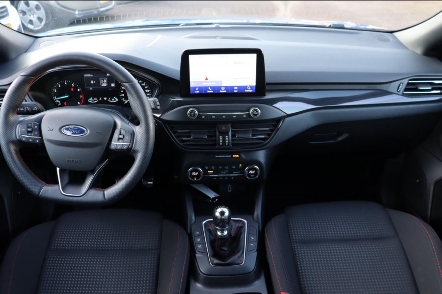 Ford Focus 1.0 EcoBoost Hybrid ST Line Business org.NL B&O afn.trekhaak camera stuur/stoel/raamverw.