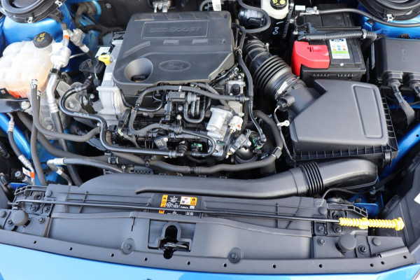 Ford Focus 1.0 EcoBoost Hybrid ST Line Business org.NL B&O afn.trekhaak camera stuur/stoel/raamverw.