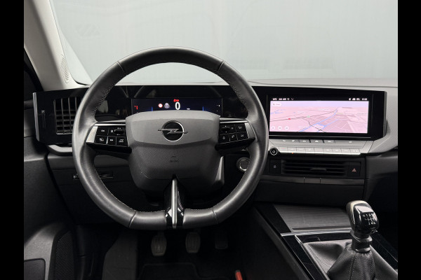 Opel Astra BWJ 12-2022 | 1.2 131PK! Bus. Edition | CAMREA | NAVI | CLIMA | CARPLAY | AD CRUISE | PDC 2X | STOELVERW | STUURWIELVERW |