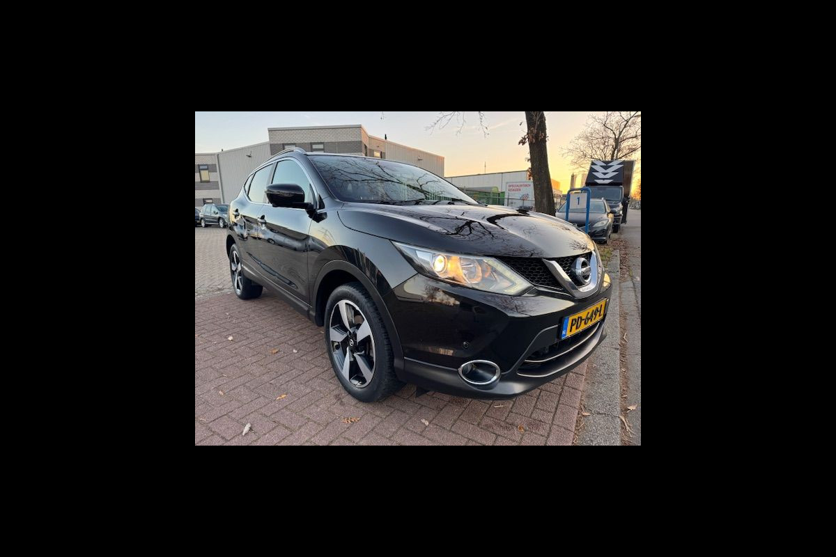 Nissan QASHQAI 1.6 Turbo 164pk N-Vision Airco/ECC,Navigatie,Camera,Panoramadak,Leder/Alcantara Interieur