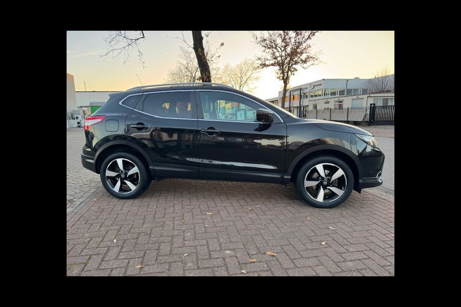 Nissan QASHQAI 1.6 Turbo 164pk N-Vision Airco/ECC,Navigatie,Camera,Panoramadak,Leder/Alcantara Interieur