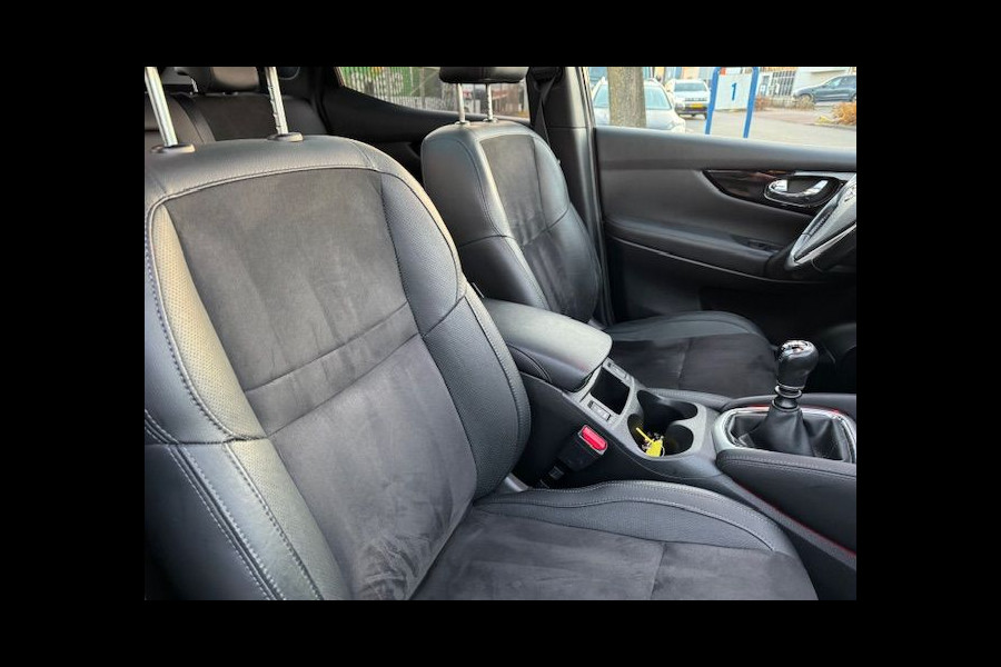 Nissan QASHQAI 1.6 Turbo 164pk N-Vision Airco/ECC,Navigatie,Camera,Panoramadak,Leder/Alcantara Interieur