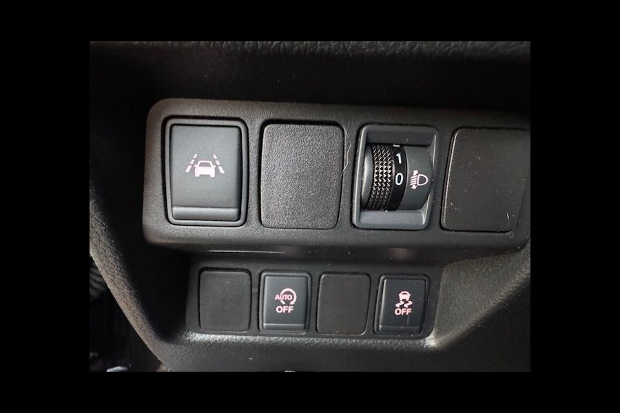 Nissan QASHQAI 1.6 Turbo 164pk N-Vision Airco/ECC,Navigatie,Camera,Panoramadak,Leder/Alcantara Interieur