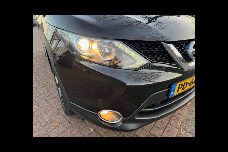 Nissan QASHQAI 1.6 Turbo 164pk N-Vision Airco/ECC,Navigatie,Camera,Panoramadak,Leder/Alcantara Interieur
