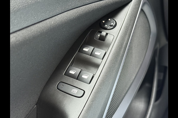 Opel Crossland BWJ 2022 | 1.2T 111PK Edition | TREKHAAK | NAVI | AIRCO | CRUISE | CARPLAY |