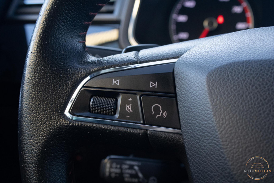 Seat Ibiza 1.0 TSI FR Business Intense CAMERA ADAPTIEF SFEER CARPLAY