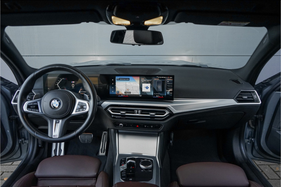 BMW 3 Serie Touring 318i 157PK M-Pakket Leder LED Trekhaak