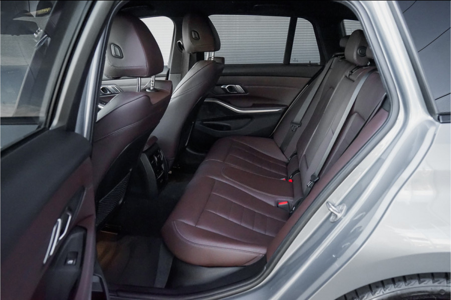 BMW 3 Serie Touring 318i 157PK M-Pakket Leder LED Trekhaak