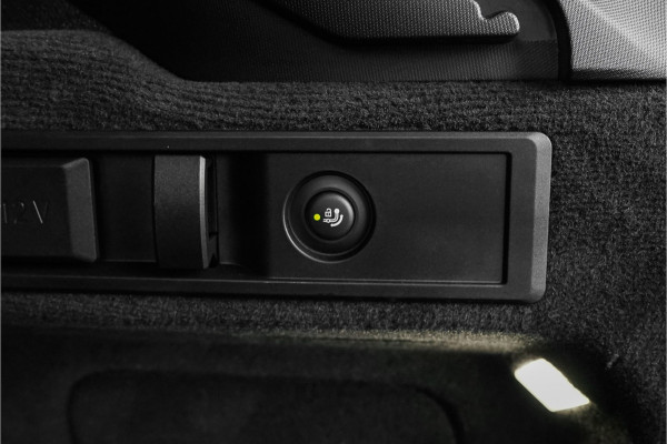 BMW 3 Serie Touring 318i 157PK M-Pakket Leder LED Trekhaak