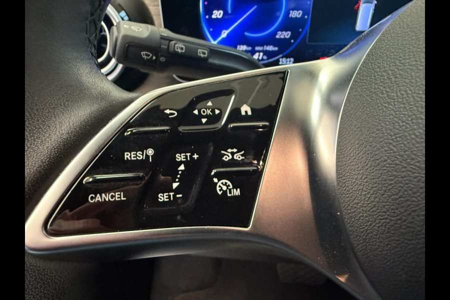 Mercedes-Benz Eqv 300 L2 - 8-pers AMG Facelift - Inter. & Exterieur pakket - 360 - Elec. deuren - Vol Opties - Incl. Garantie