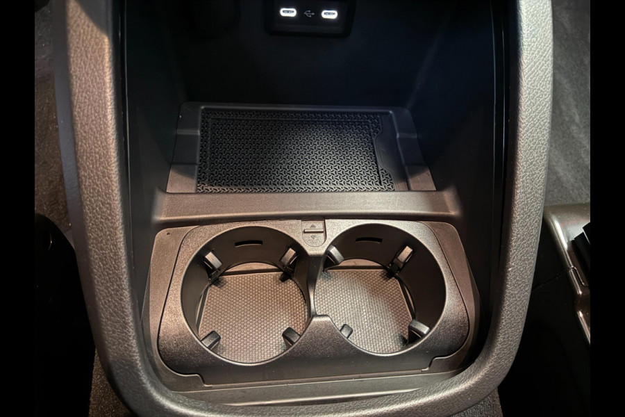 Mercedes-Benz Eqv 300 L2 - 8-pers AMG Facelift - Inter. & Exterieur pakket - 360 - Elec. deuren - Vol Opties - Incl. Garantie