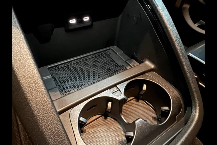 Mercedes-Benz Eqv 300 L2 - 8-pers AMG Facelift - Inter. & Exterieur pakket - 360 - Elec. deuren - Vol Opties - Incl. Garantie