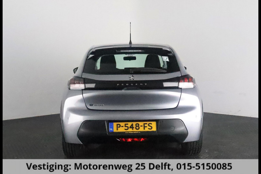 Peugeot e-208 EV ALLURE PACK 50 KWh ACCU= 93% +SNELLADEN GARANTIE TOT 2031** 3 FASE LADEN . Als nieuw!