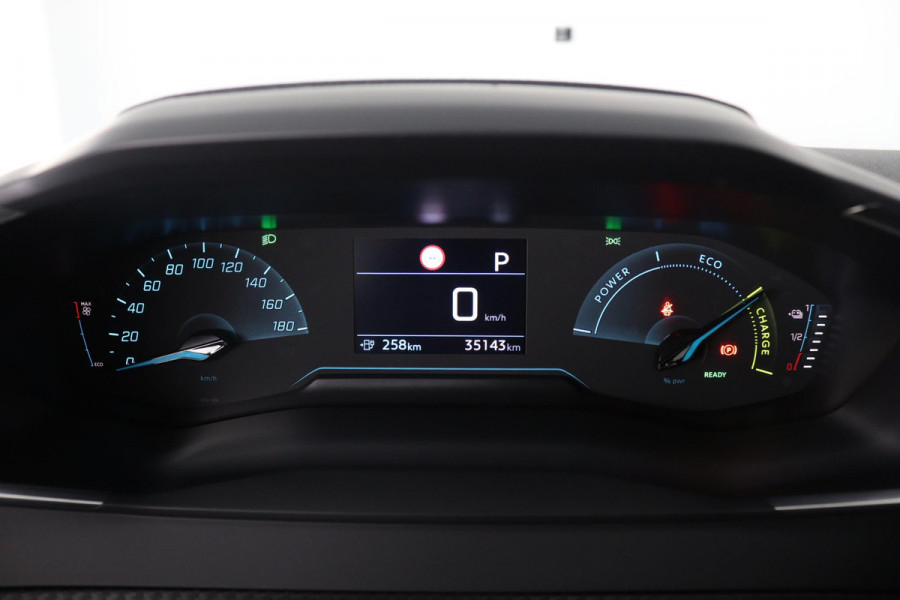 Peugeot e-208 EV ALLURE PACK 50 KWh ACCU= 93% +SNELLADEN GARANTIE TOT 2031** 3 FASE LADEN . Als nieuw!