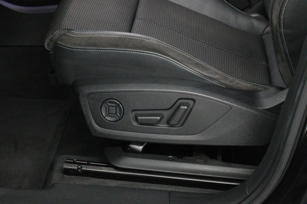 Audi Q3 35 TFSI S Line Pro Line S (DIGITALE COCKPIT, STOELVERWARMING, ELEKTR STOELEN, SFEERVERLICHTING, LANE-ASSIST, SENSOREN)