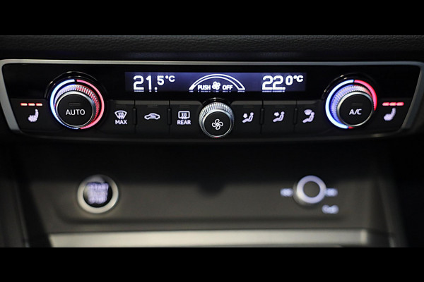 Audi Q3 45 TFSI e S Line Edition Competition / AUT / Acc / Lane Assist / Dode Hoek / Elek Stoel / Pano / Sfeer / Matrix / 21 Inch