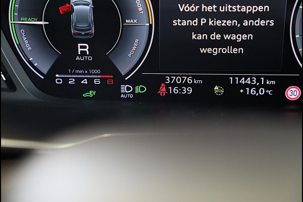 Audi Q3 45 TFSI e S Line Edition Competition / AUT / Acc / Lane Assist / Dode Hoek / Elek Stoel / Pano / Sfeer / Matrix / 21 Inch