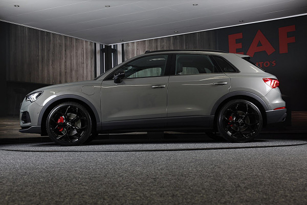 Audi Q3 45 TFSI e S Line Edition Competition / AUT / Acc / Lane Assist / Dode Hoek / Elek Stoel / Pano / Sfeer / Matrix / 21 Inch