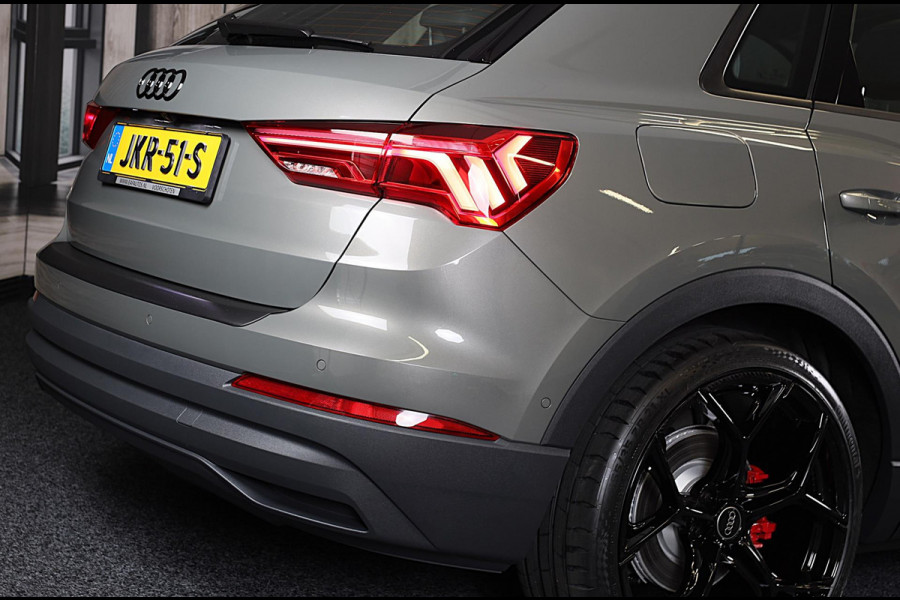 Audi Q3 45 TFSI e S Line Edition Competition / AUT / Acc / Lane Assist / Dode Hoek / Elek Stoel / Pano / Sfeer / Matrix / 21 Inch