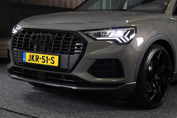 Audi Q3 45 TFSI e S Line Edition Competition / AUT / Acc / Lane Assist / Dode Hoek / Elek Stoel / Pano / Sfeer / Matrix / 21 Inch