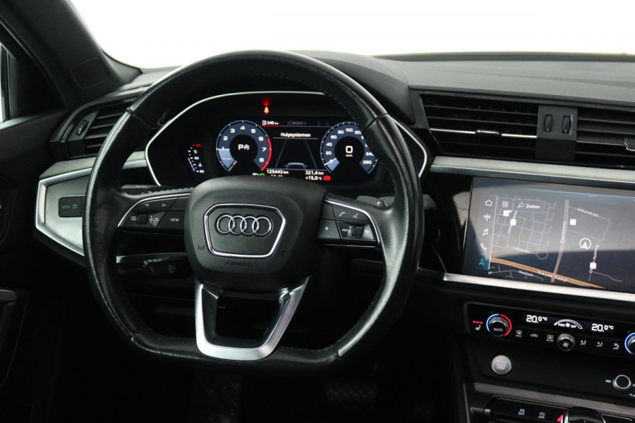 Audi Q3 35 TFSI S-Line (PANORAMADAK, ELEKT. WEGKLAPBARE TREKHAAK, CARPLAY, ELEKT. STOELEN, VIRTUAL, PDC, GOED ONDERHOUDEN, LED)