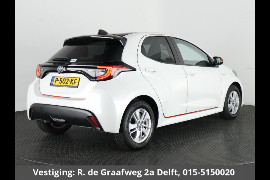 Toyota Yaris 1.5 Hybrid Active + Coral Red Pack | 1e eigenaar | Apple Carplay & AndroidAUTO | Camera |