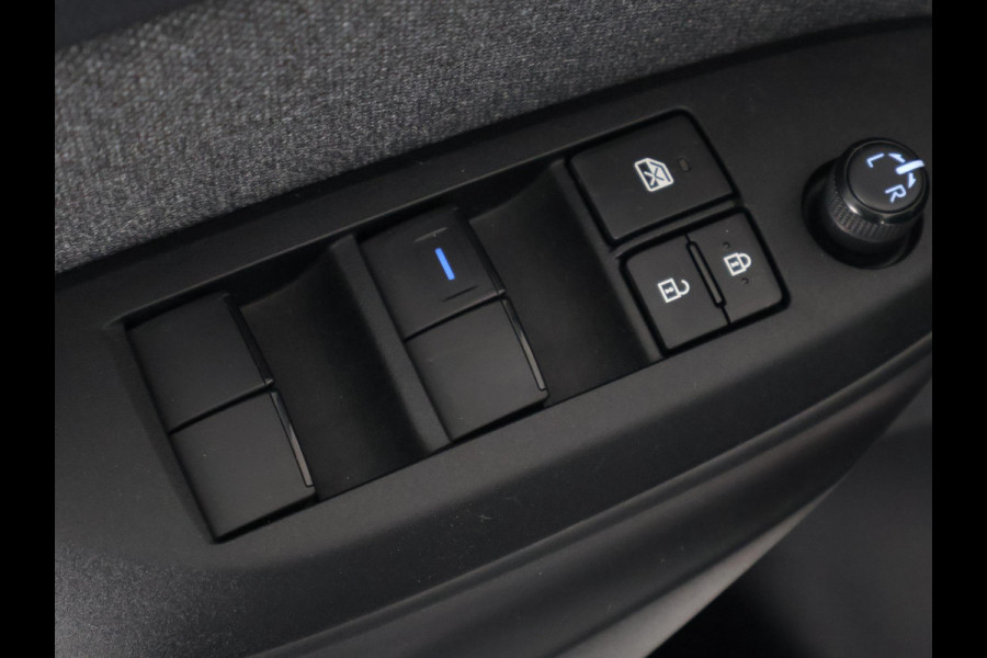 Toyota Yaris 1.5 Hybrid Active + Coral Red Pack | 1e eigenaar | Apple Carplay & AndroidAUTO | Camera |