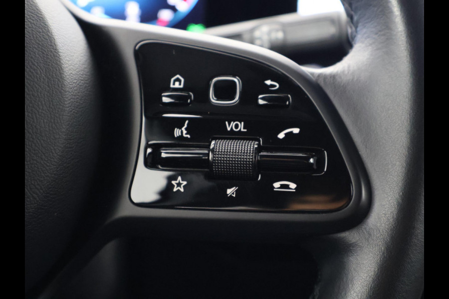 Mercedes-Benz A-Klasse 180 BUSINESS SOLUTION 1e EIG. GARANTIE TOT 2030* NL AUTO! NAVI.PDC V+A.  STOELVERWARMING .