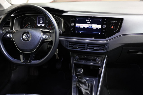 Volkswagen Polo 1.0 TSI PDC APPLE CARPLAY CLIMATE CONTROL