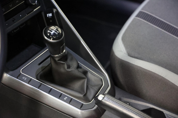 Volkswagen Polo 1.0 TSI PDC APPLE CARPLAY CLIMATE CONTROL