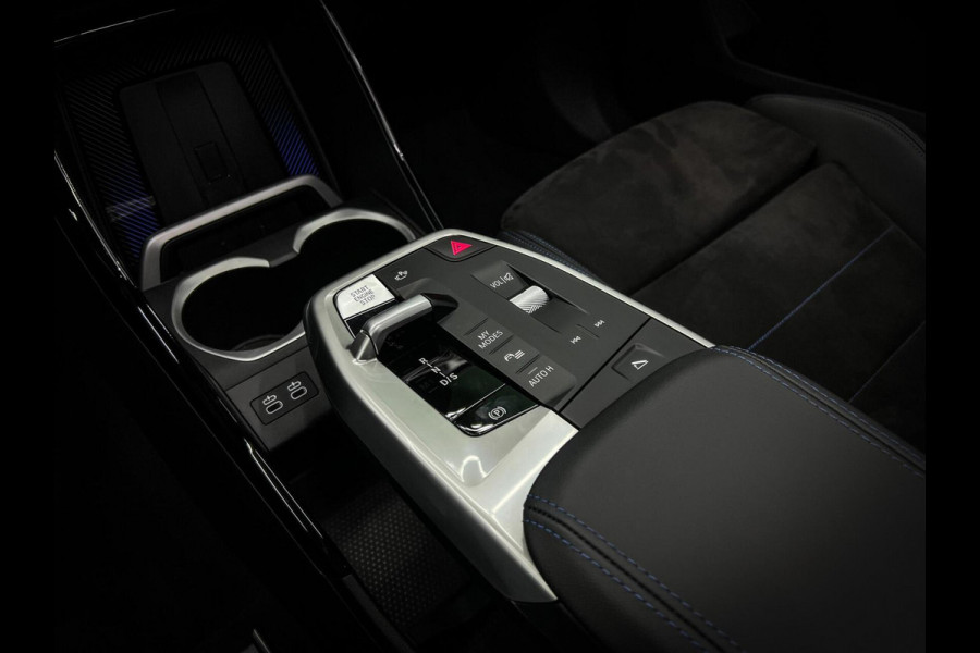 BMW X1 sDrive20i M-Sport Pro | Lane | Pano | Trekhaak