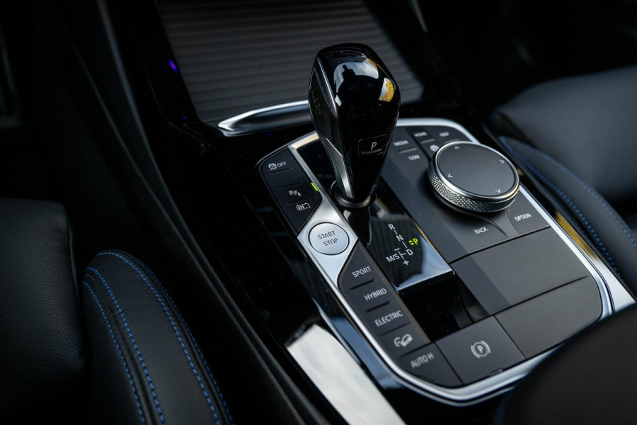 BMW X3 xDrive30e M-Sport ACC M-Stoelen Laser Panorama VOL