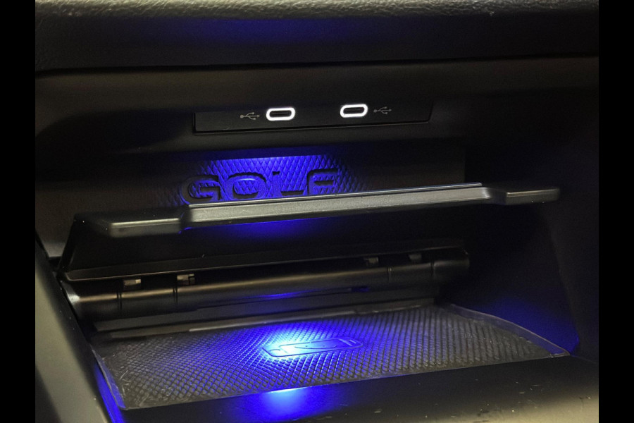 Volkswagen Golf 2.0 TSI 4Motion R|PANO|AKRA|BOMVOL!