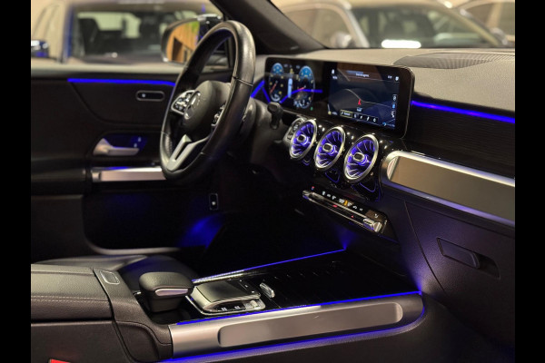 Mercedes-Benz Glb 200 Premium Plus, Pano, Widescreen, Ambiënte Light, 360 Cam, Voll Led, Cruise, Multistuur, Voll Onderhoud