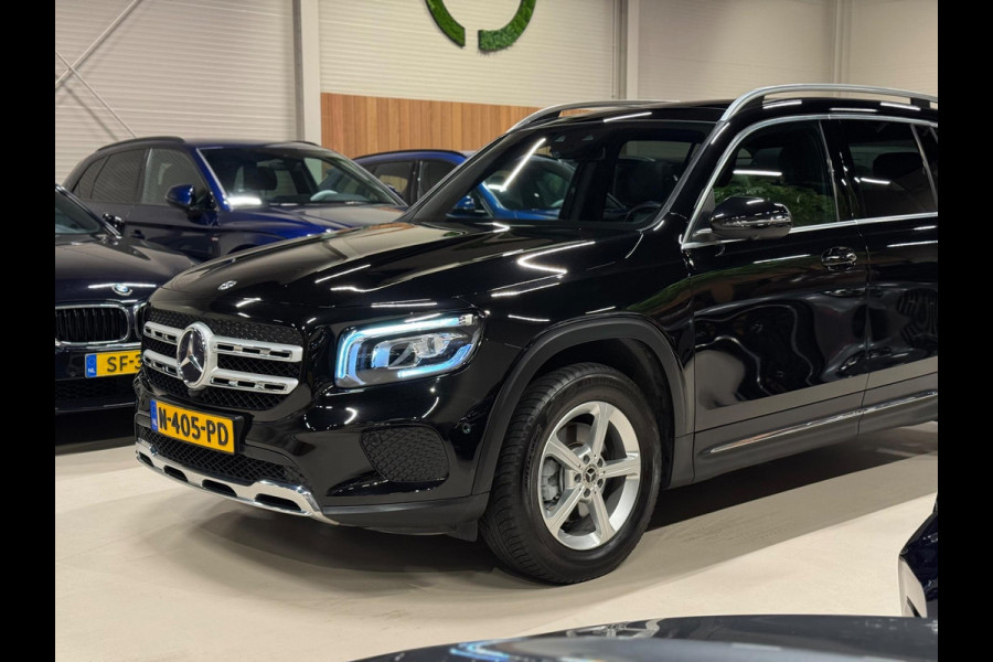 Mercedes-Benz Glb 200 Premium Plus, Pano, Widescreen, Ambiënte Light, 360 Cam, Voll Led, Cruise, Multistuur, Voll Onderhoud
